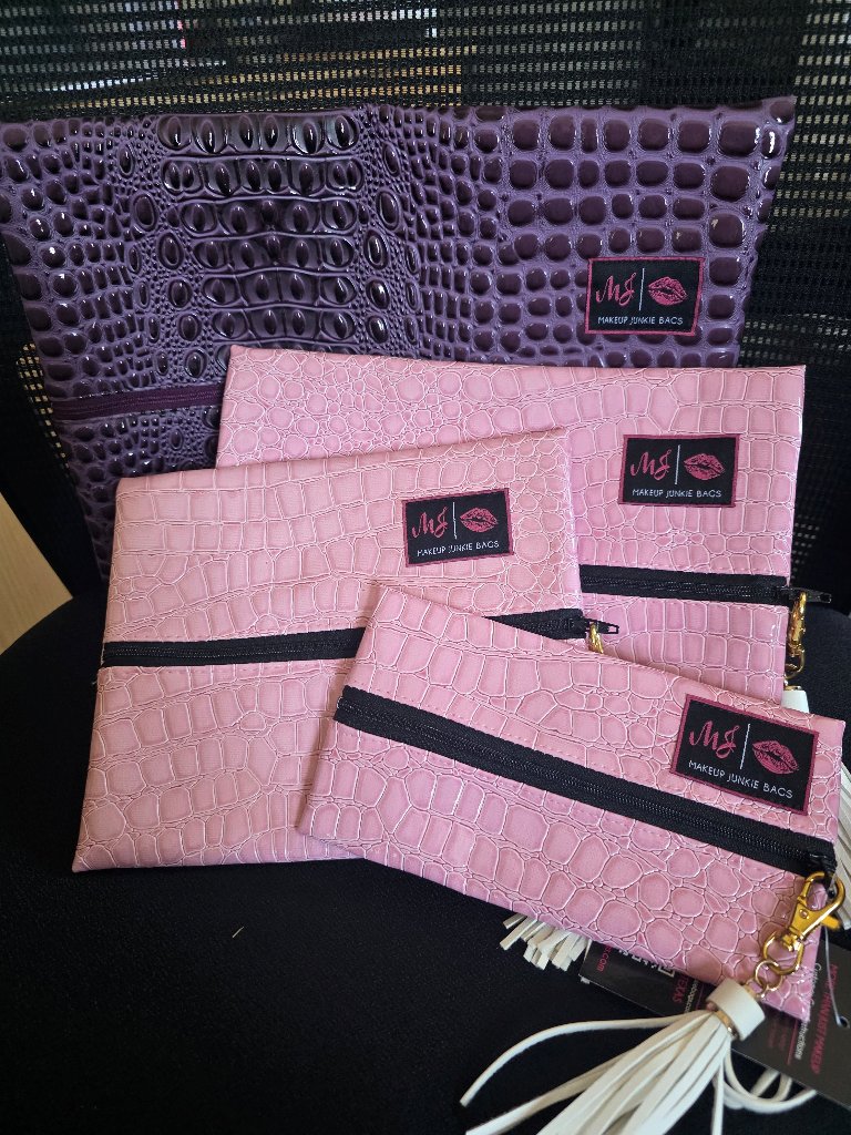 Makeup Junkie Bag Set Nwt